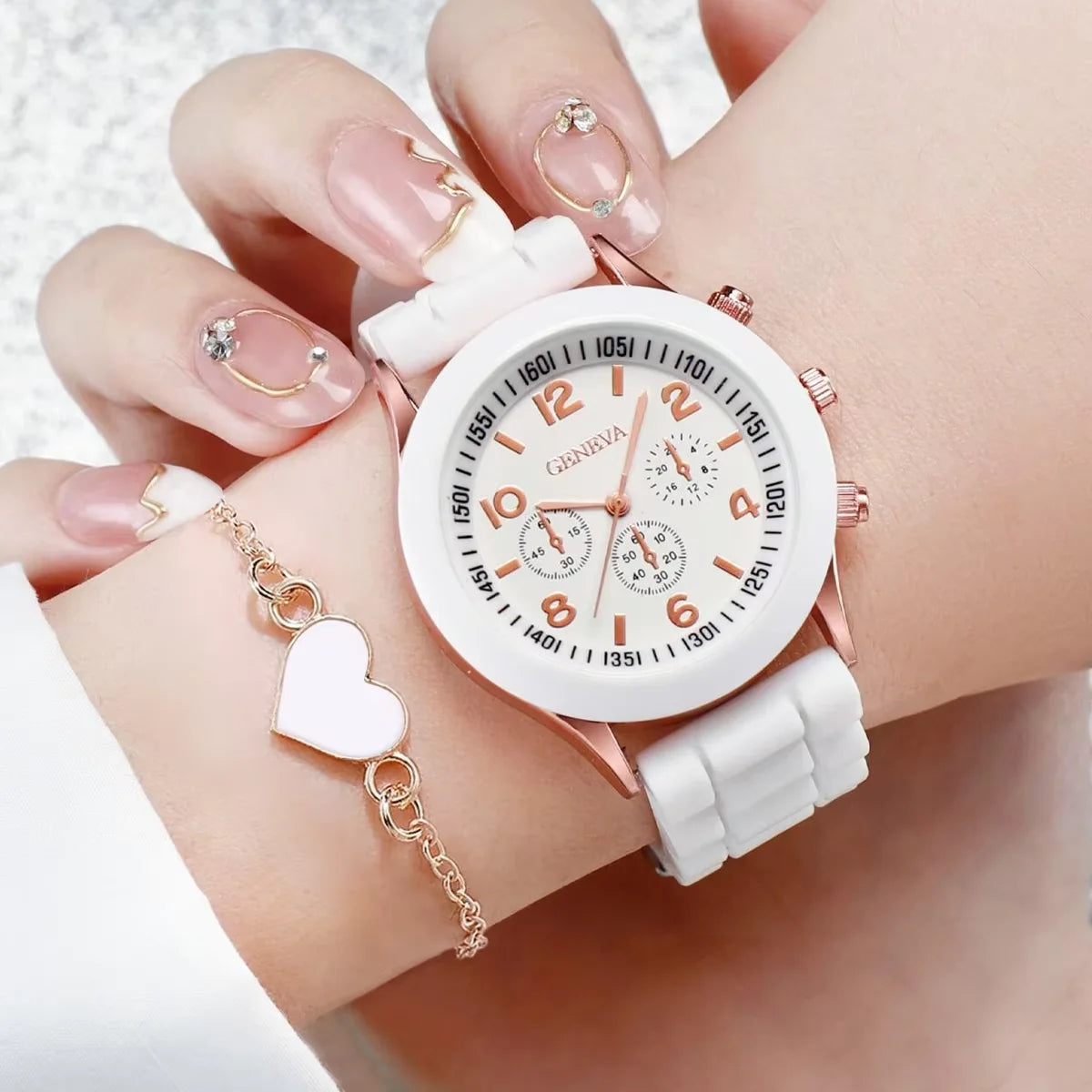 Elegance™ Women's Fashion Watch & Jewelry Set – Stylish Quartz Timepiece with Bracelet & Accessories